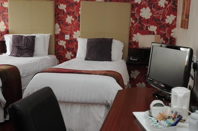 The White House Hotel Телфорд Екстер'єр фото
